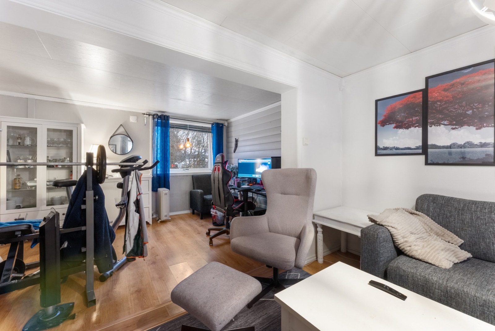 Den åpne løsningen skaper en romslig følelse Galleribilde