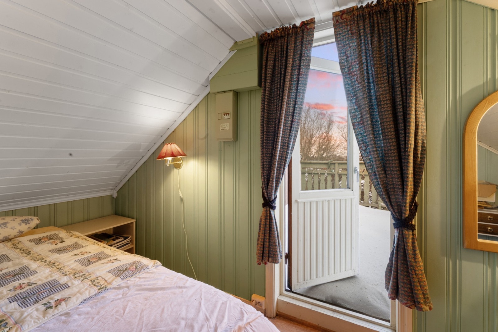 Der ene har egen utgang til balkong Galleribilde