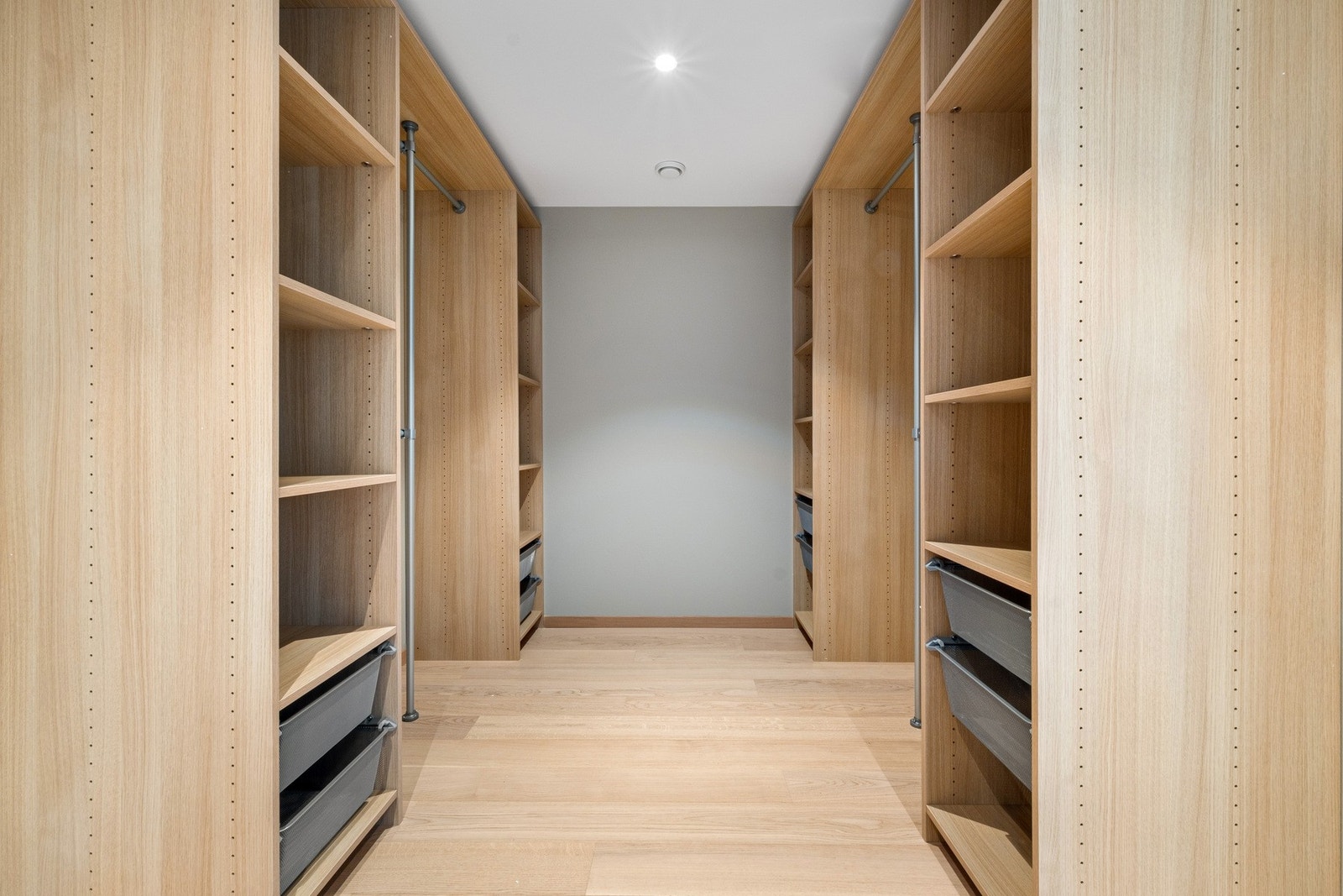 Godt med lagringsplass for klær Galleribilde