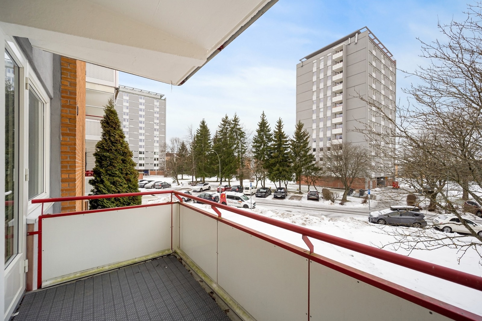 Balkongen måler 4 kvm. Galleribilde