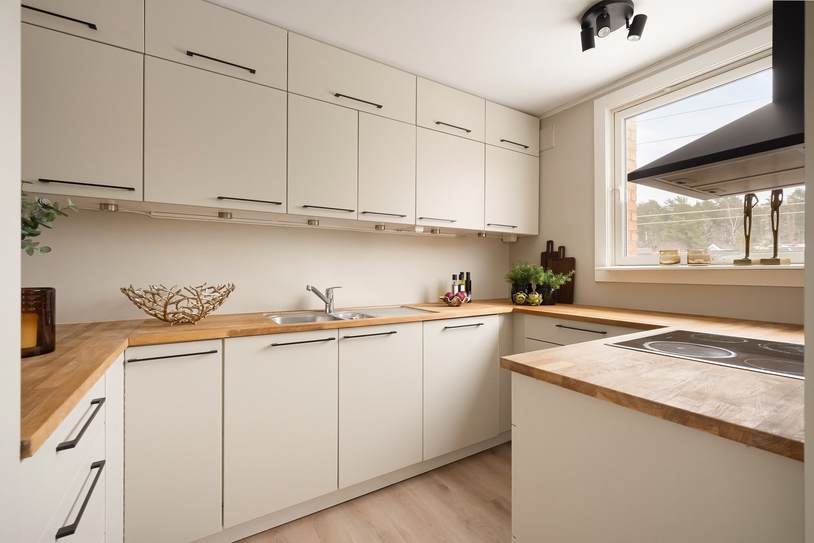 Legg merke til den gode lagringsplassen. Galleribilde