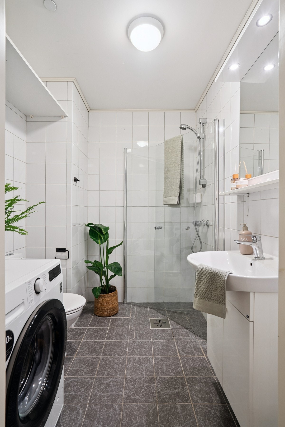 Badet har varmekabler i gulvet for ekstra komfort. Galleribilde