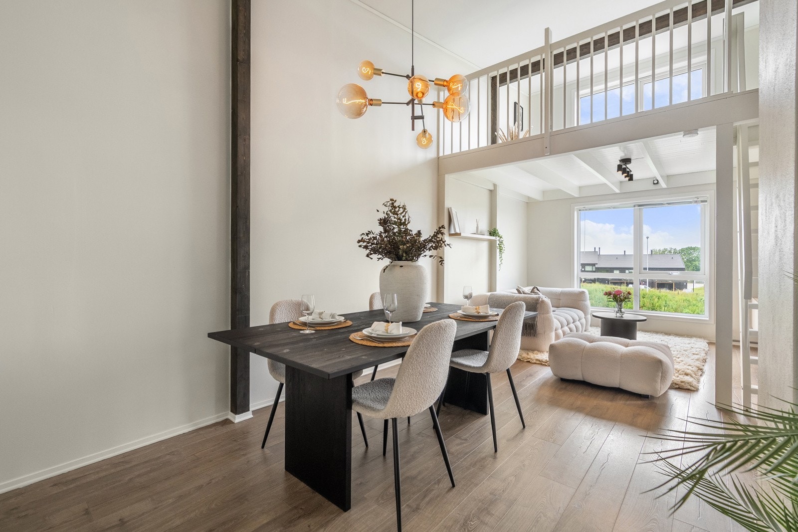 Du har plass til spisebord av ønsket fasong og størrelse. Galleribilde