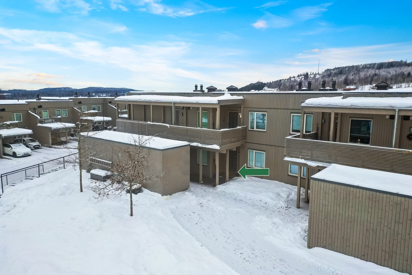 Eiendommen har en svært attraktiv beliggenhet i et nyere boligfelt på Lierskogen Galleribilde