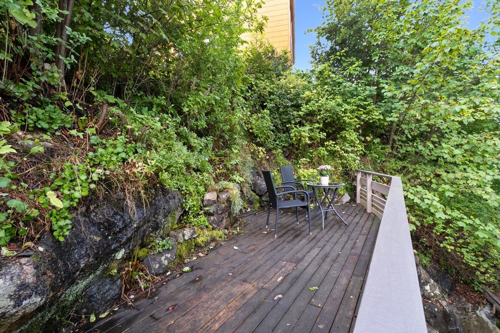 Her sitter man skjermet og lunt. Galleribilde