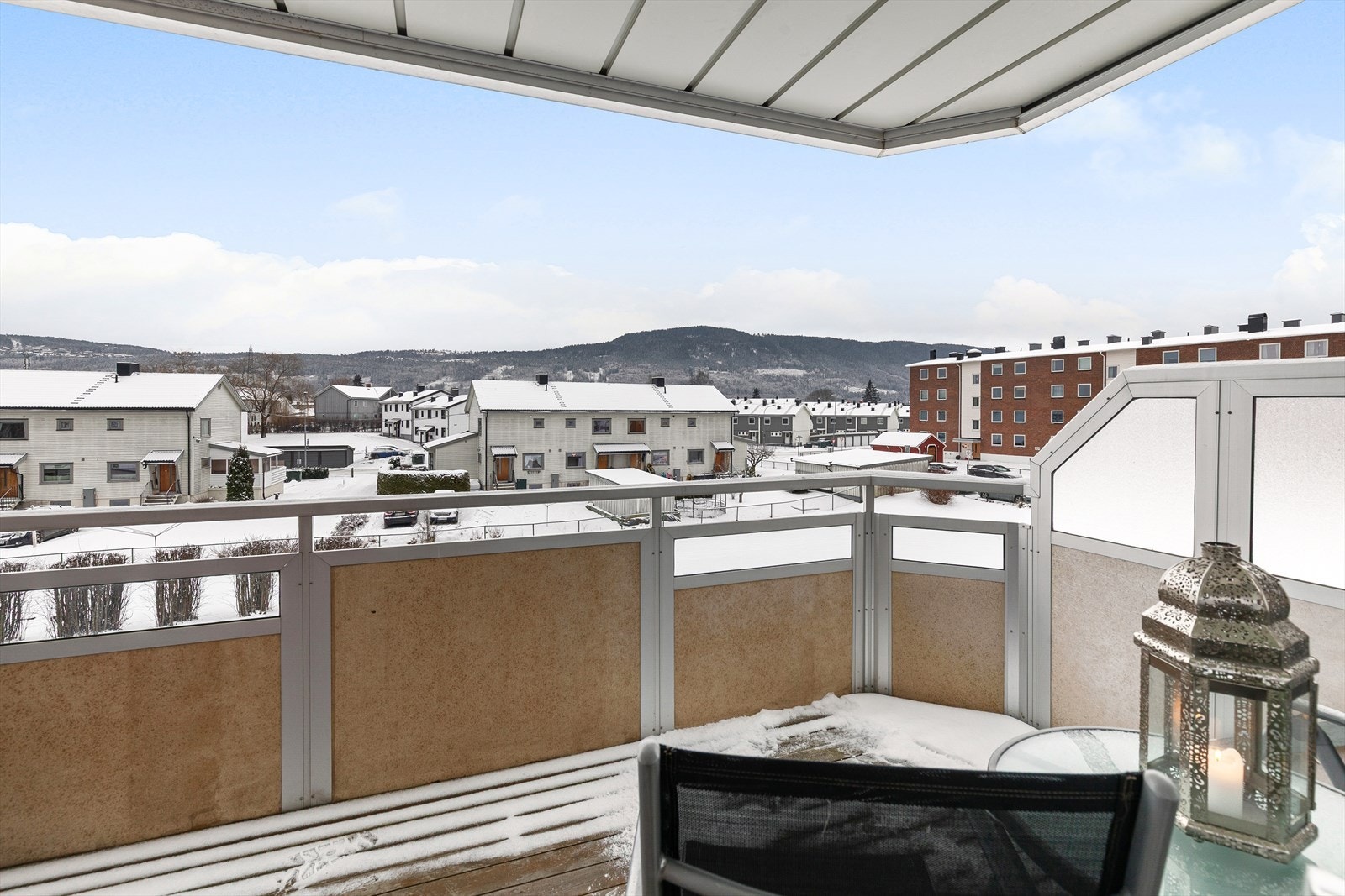 Dette er en flott leilighet med stor balkong og flere bruksmuligheter Galleribilde