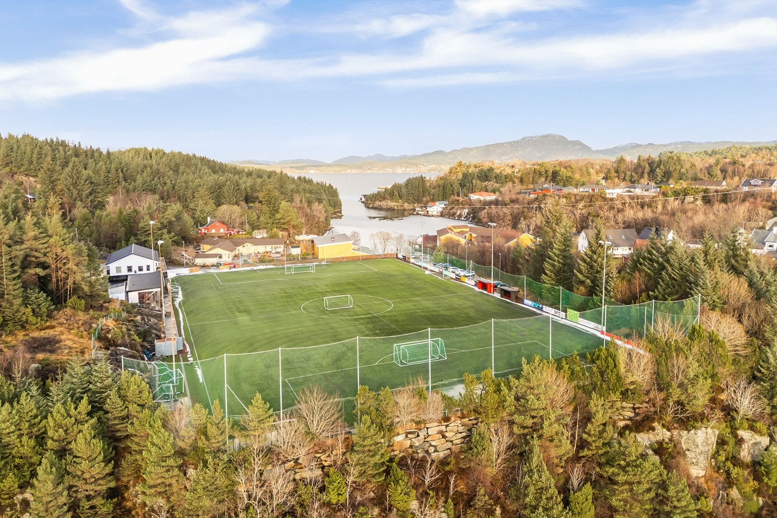 - Nærområdet gir fine muligheter for lek og aktivitet for barna - Galleribilde