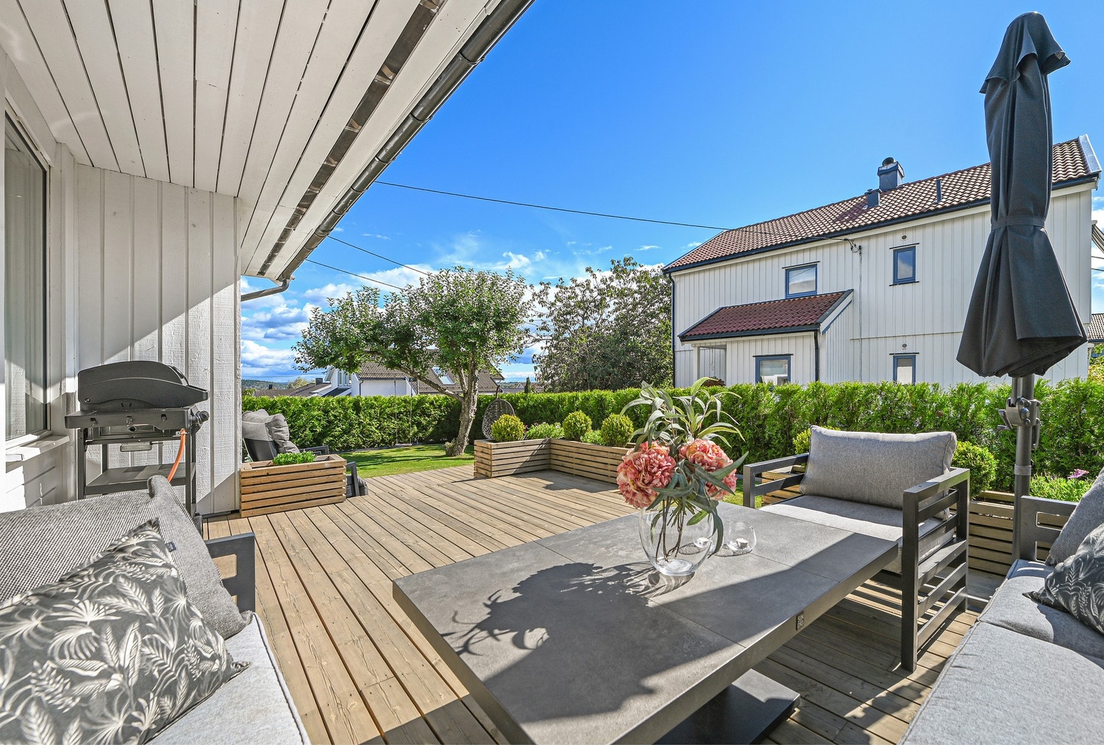 Terrassen er fra 2021. Galleribilde