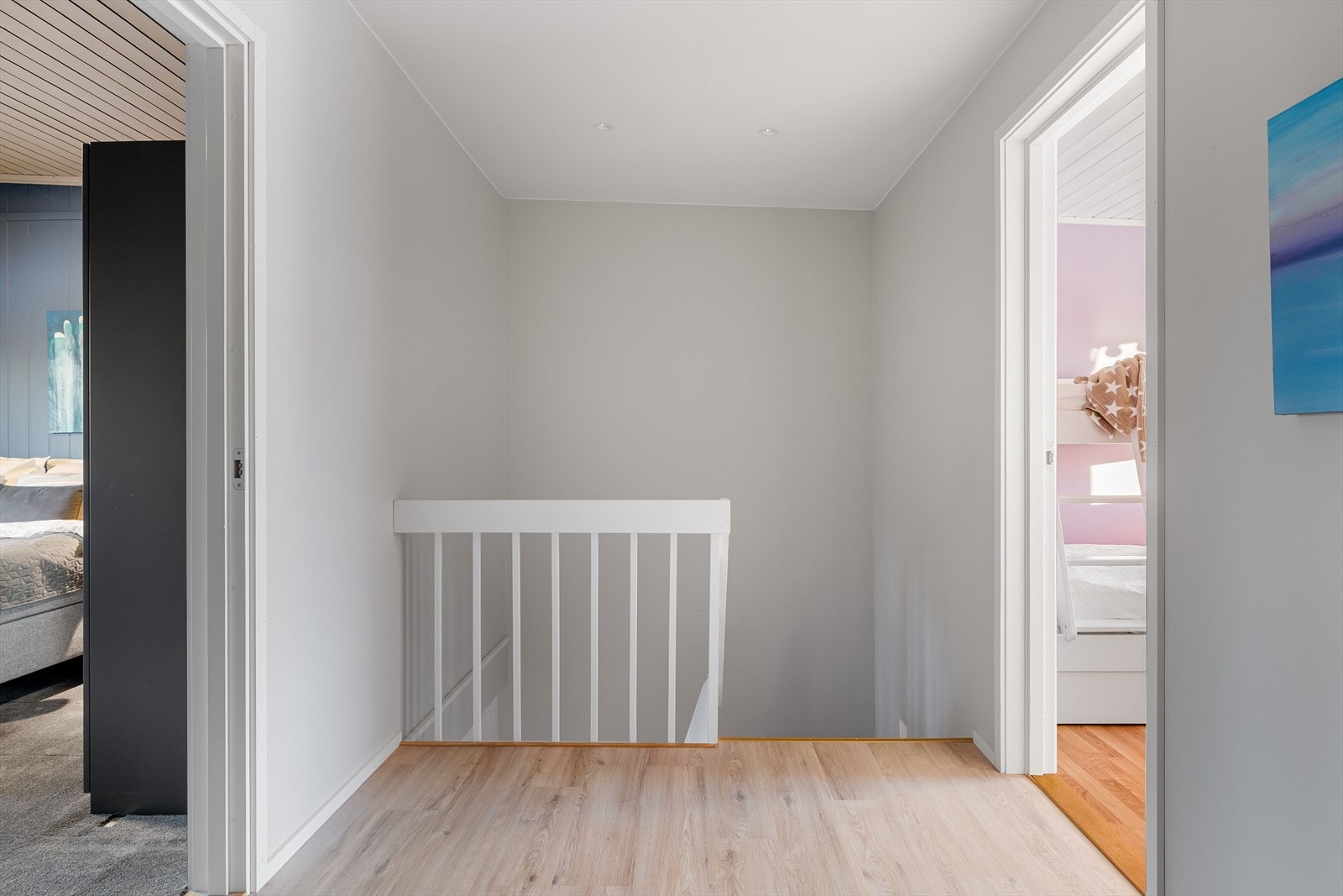 Vi tar turen nedover til kjelleretasjen! Galleribilde