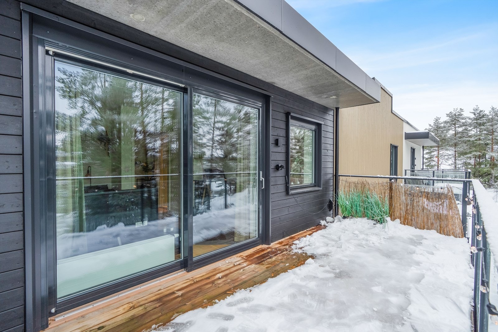 Balkongen er på 13 m². Galleribilde