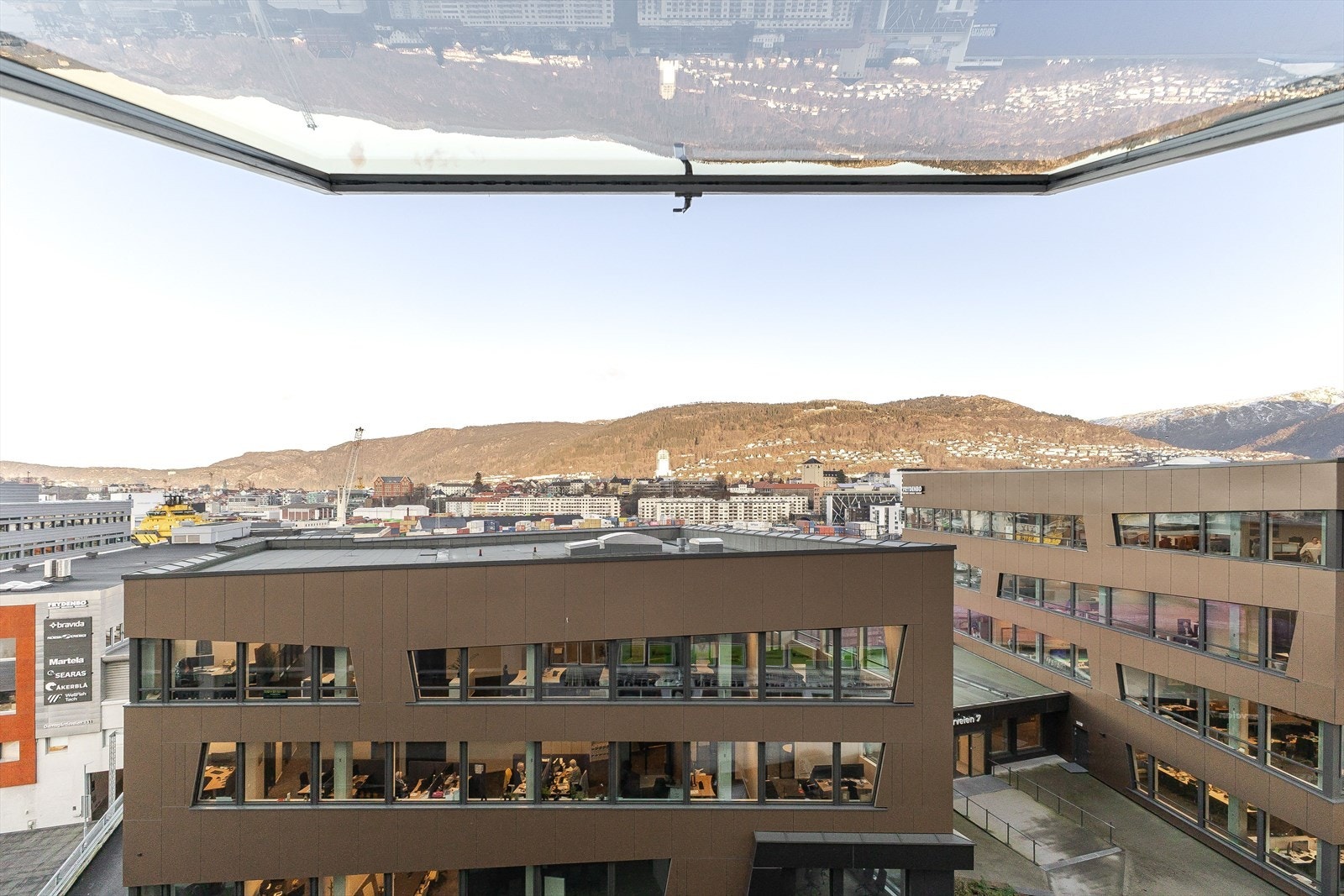 Utsikt fra vindu Galleribilde