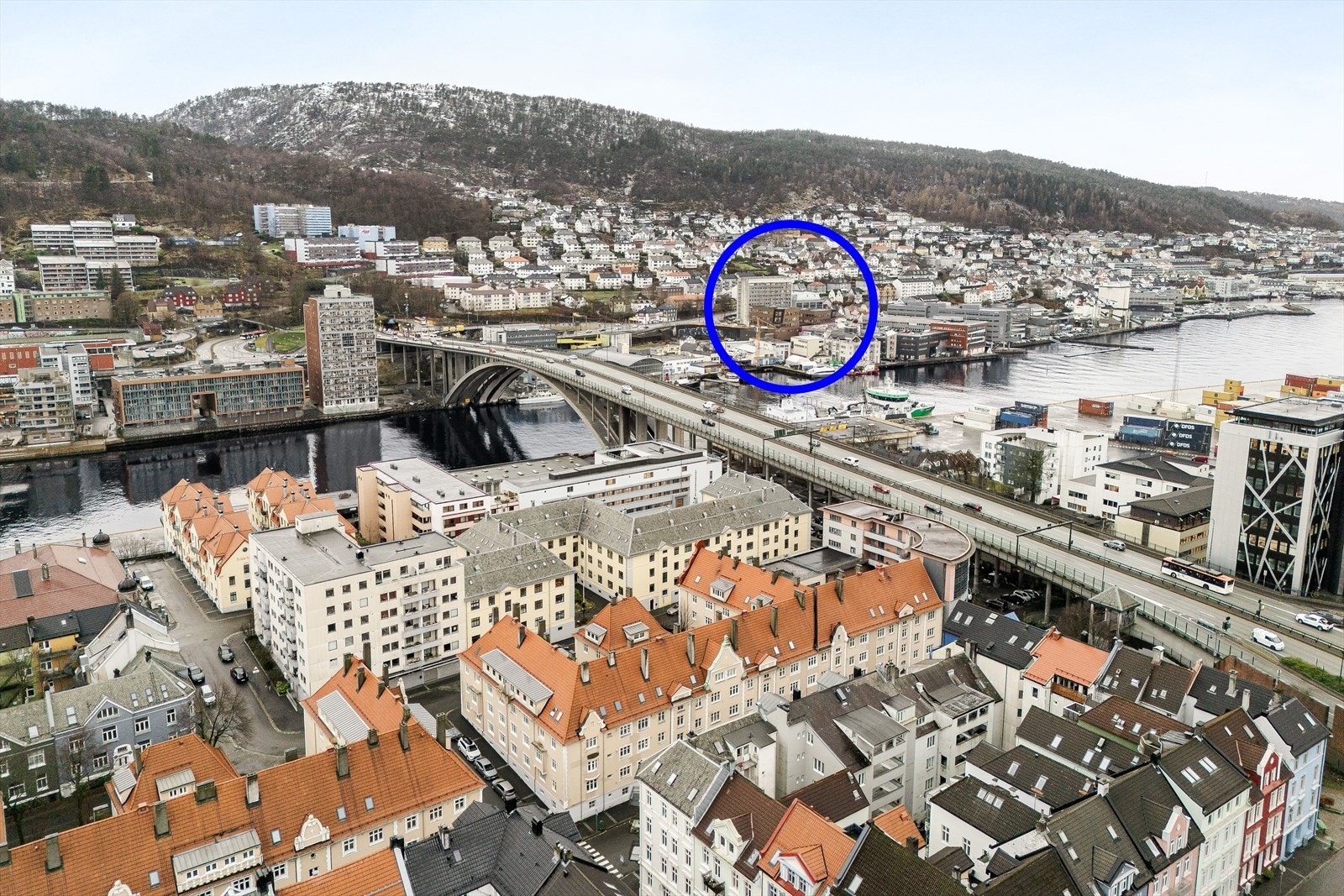 Dronebilde over området Galleribilde