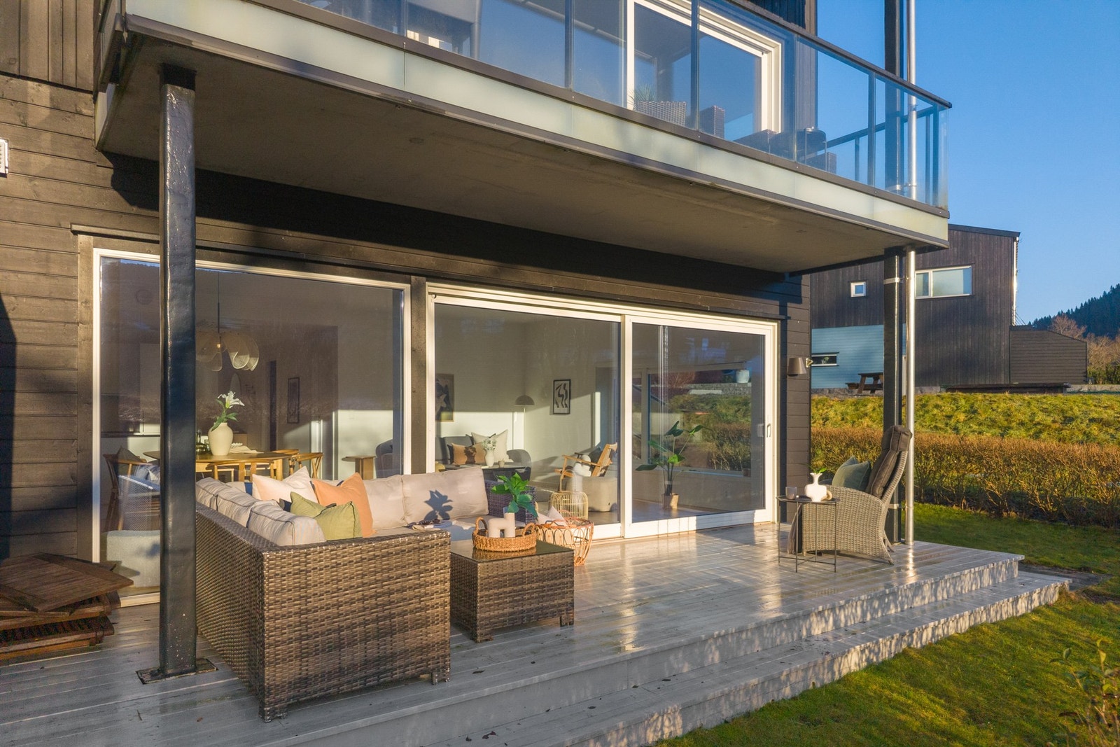 Velkommen til Krokeidevegen 44, presentert av Mona Larsen i Privatmegleren Syd. Galleribilde