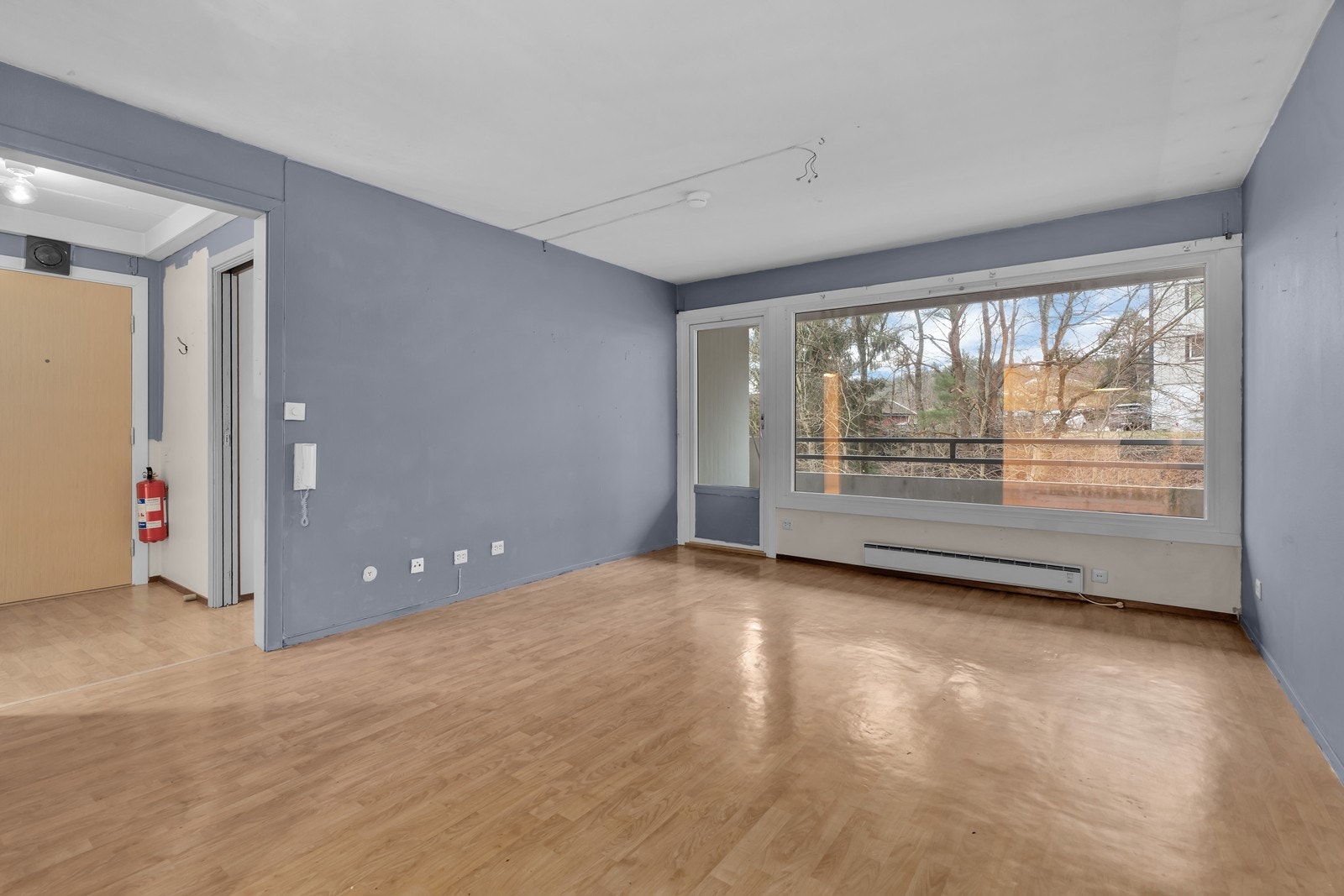 Stue med utgang til balkong Galleribilde