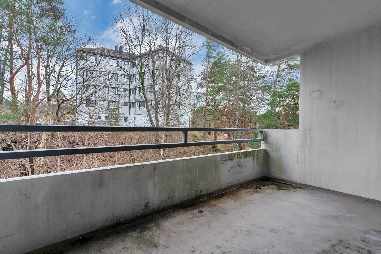 Balkongen vender syd Galleribilde