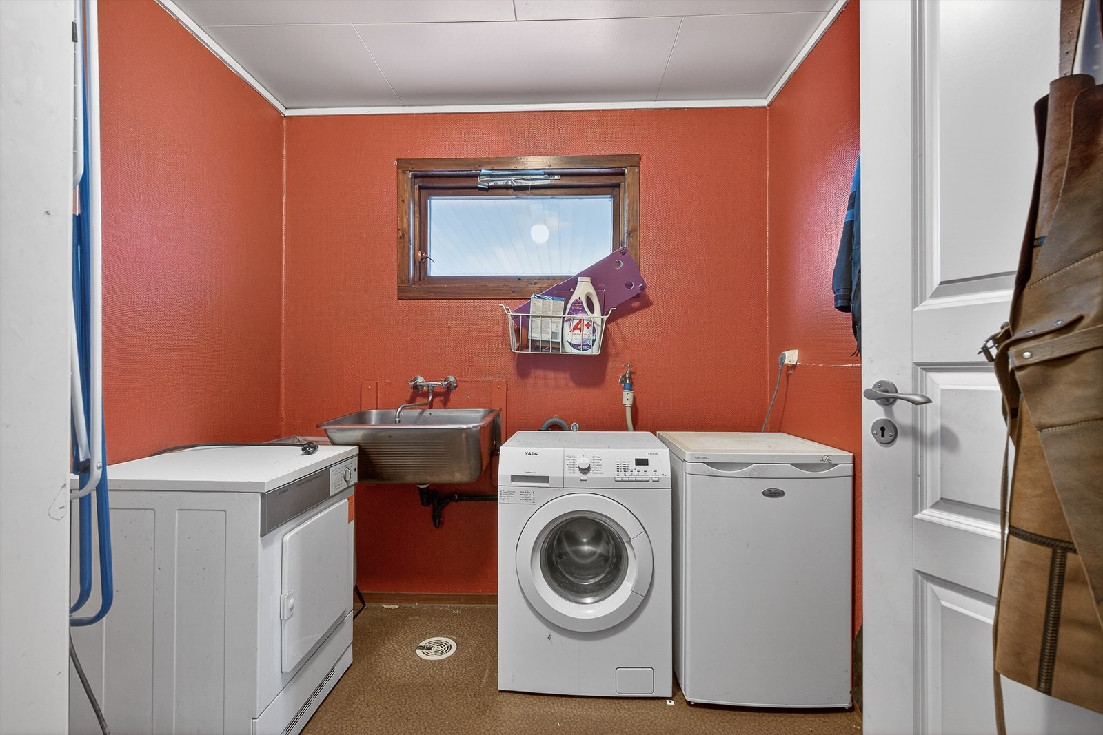 Vaskerom Galleribilde