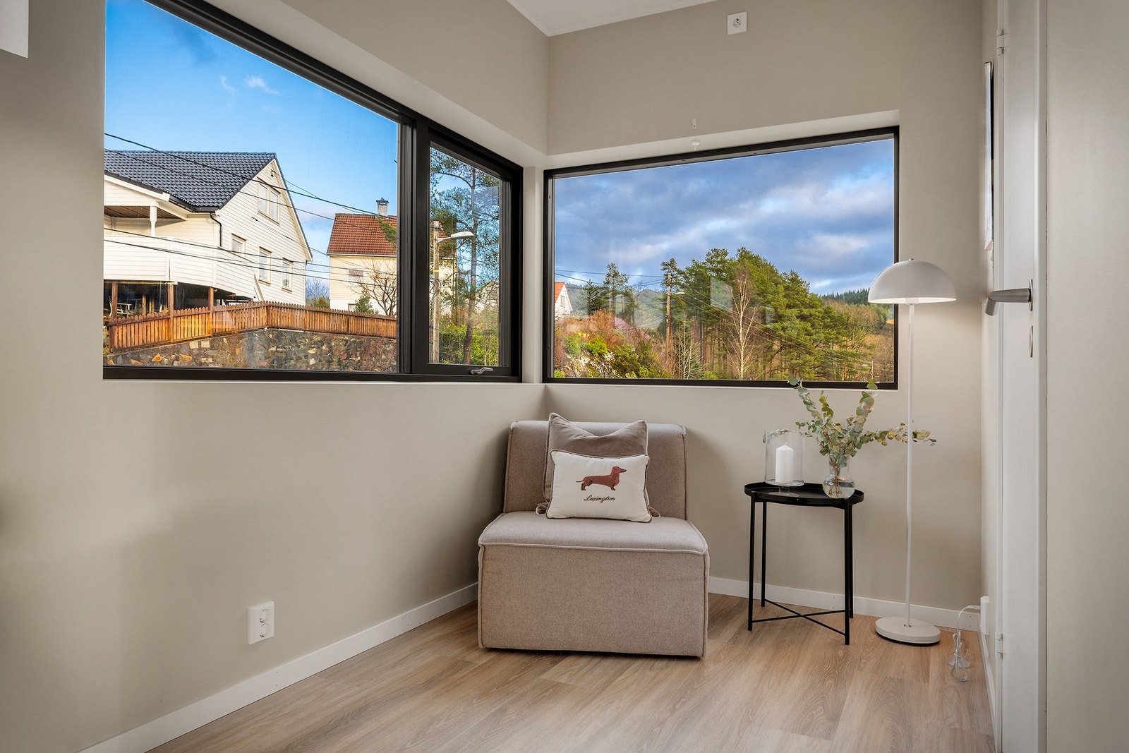 Videre finner vi en koselig lesekrok. Galleribilde