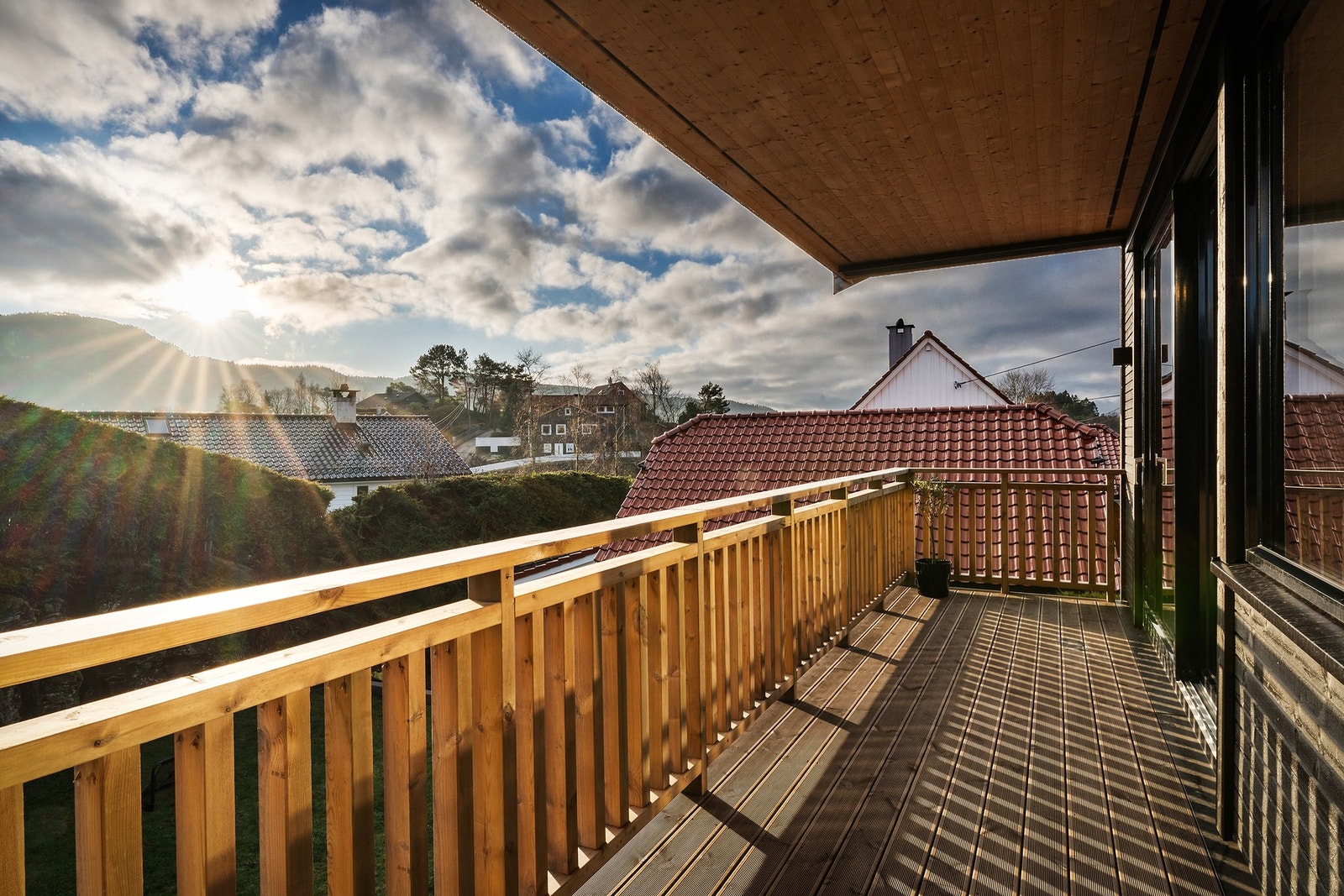 Her kan man nyte solen på fine dager. Galleribilde