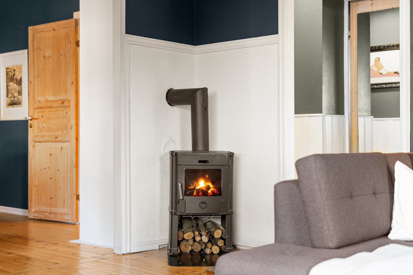 Vedovnen sørger for både god varme og stemning. Galleribilde