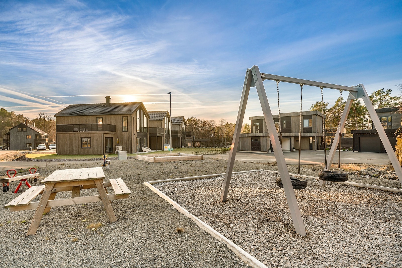 Området er svært familievennlig og byr på flere lekeplasser. Galleribilde