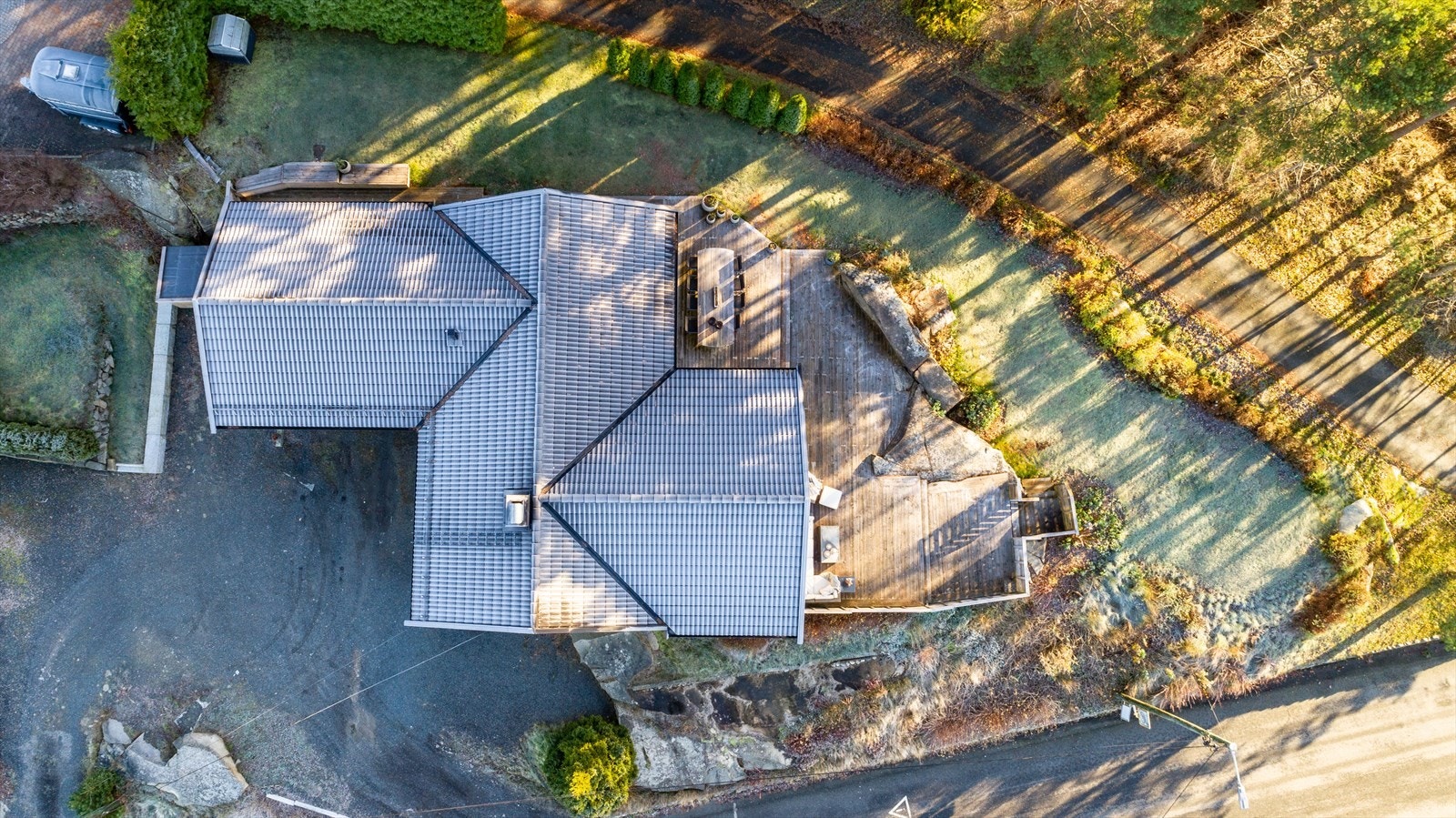 Tomten er på 892,1 m². Galleribilde