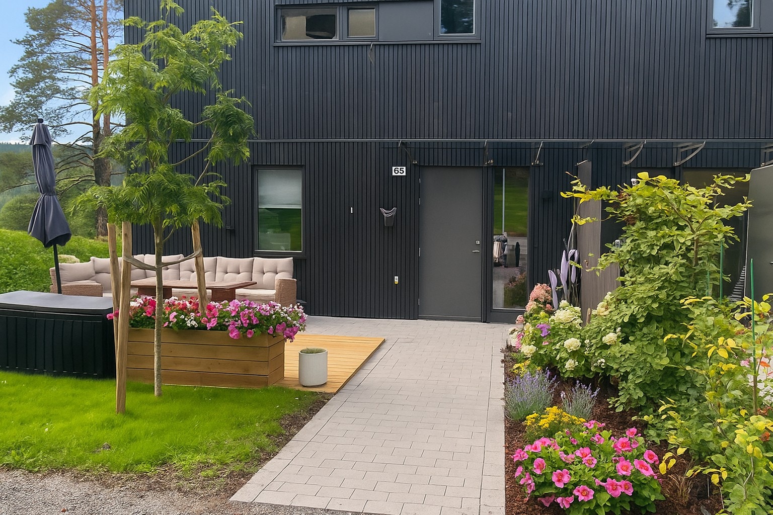 Sommerbilde. Galleribilde