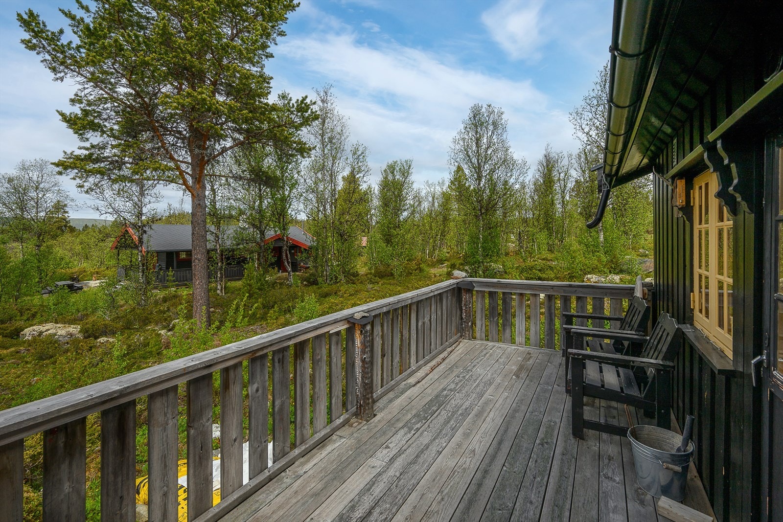 På terrassen er naturen nærmeste nabo Galleribilde