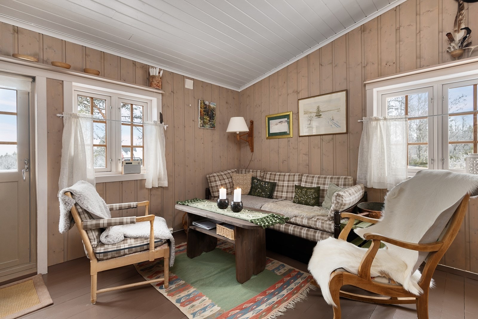 Fra stuedelen er det utgang til terrasse Galleribilde