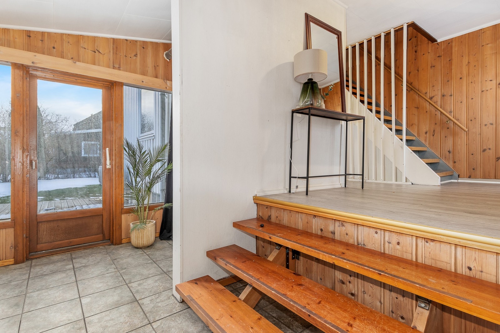 Hall/inngang. Galleribilde