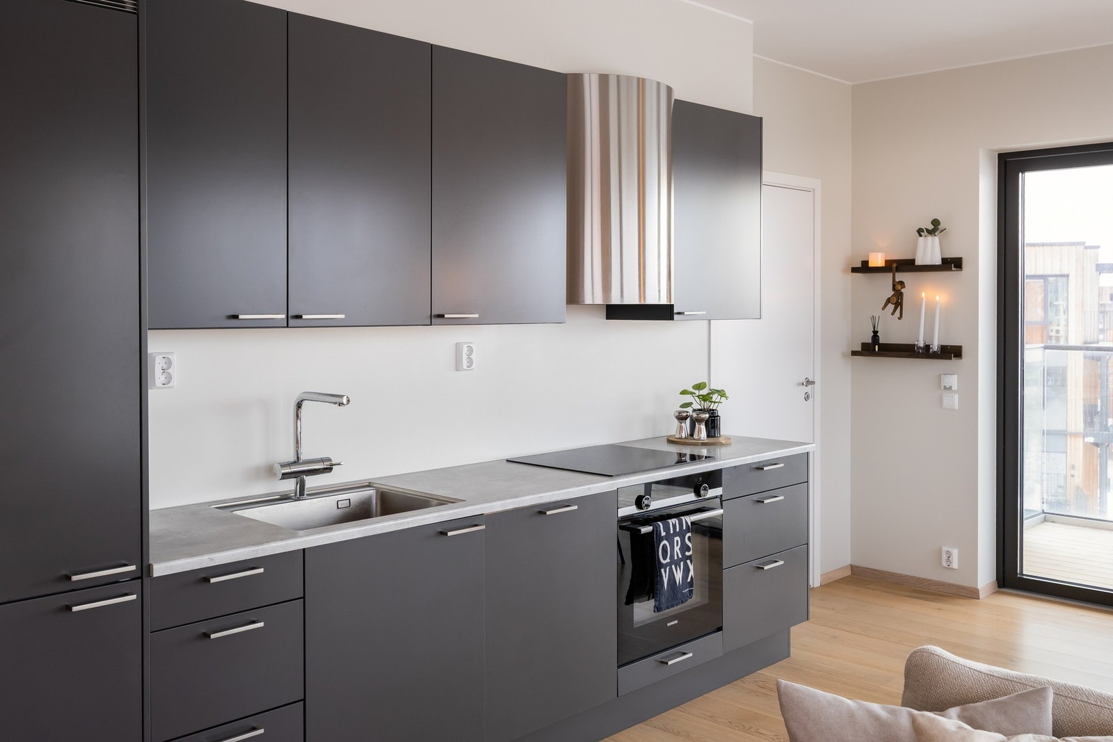 Integrerte hvitevarer følger handelen. Galleribilde