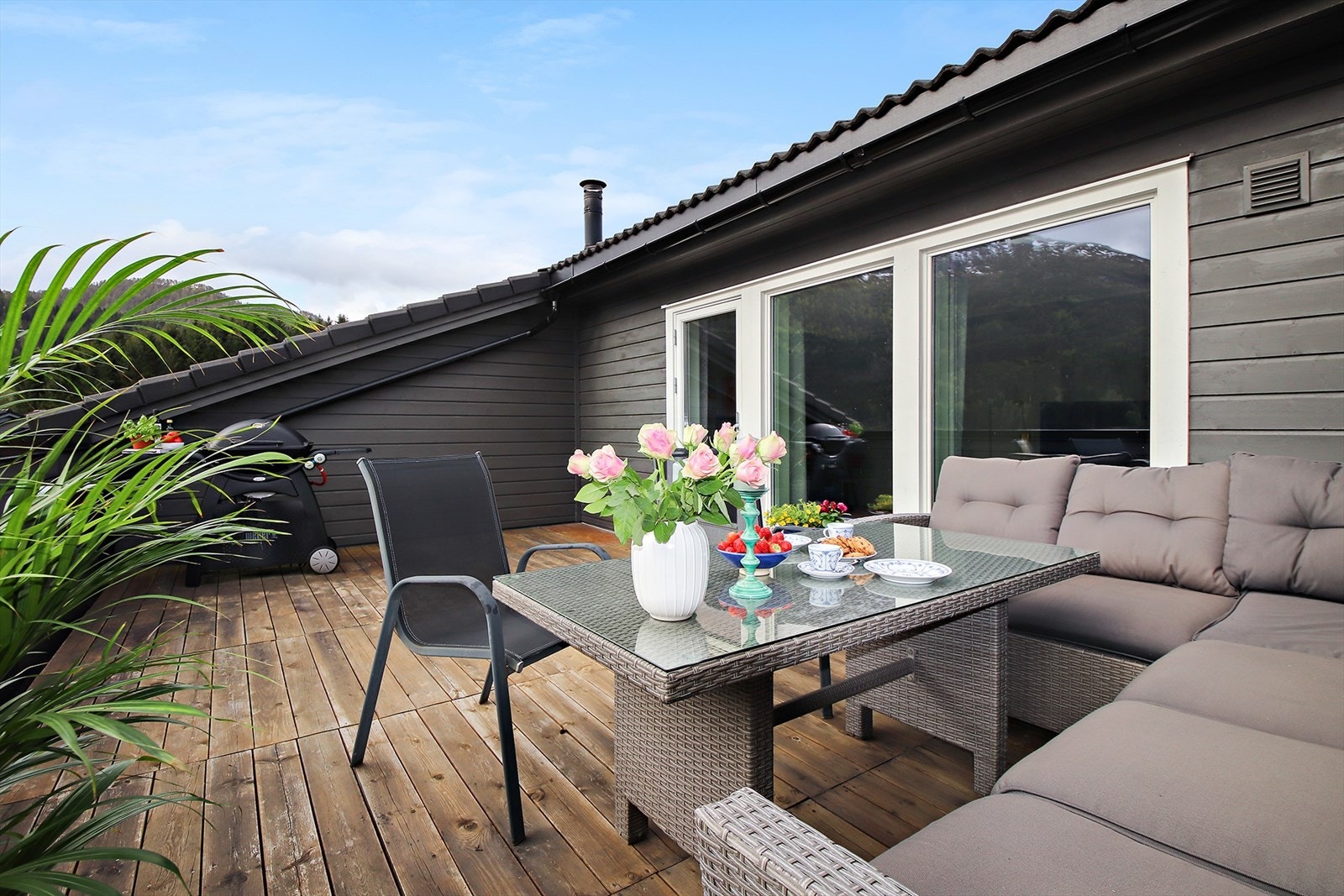 Konglevegen 5B | Presentert av Eiendomsmegler Norge v/ Raymond Sandøy (arkivfoto 2023). Galleribilde