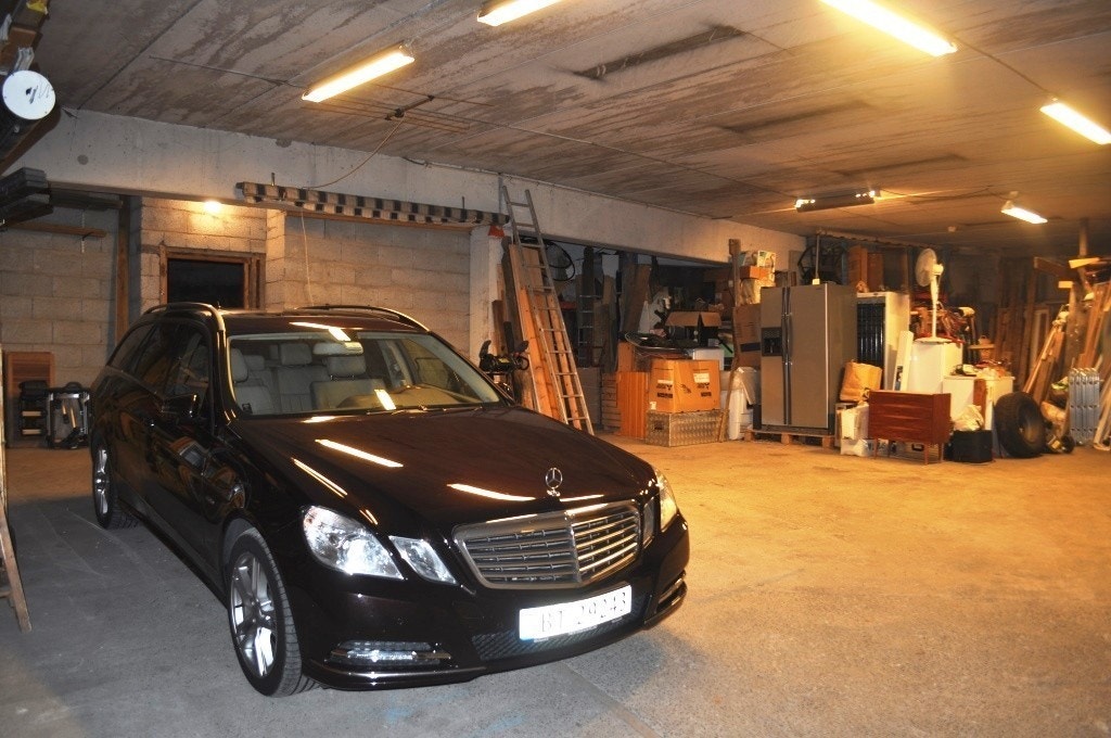 Innvendig lager/garasje. Galleribilde