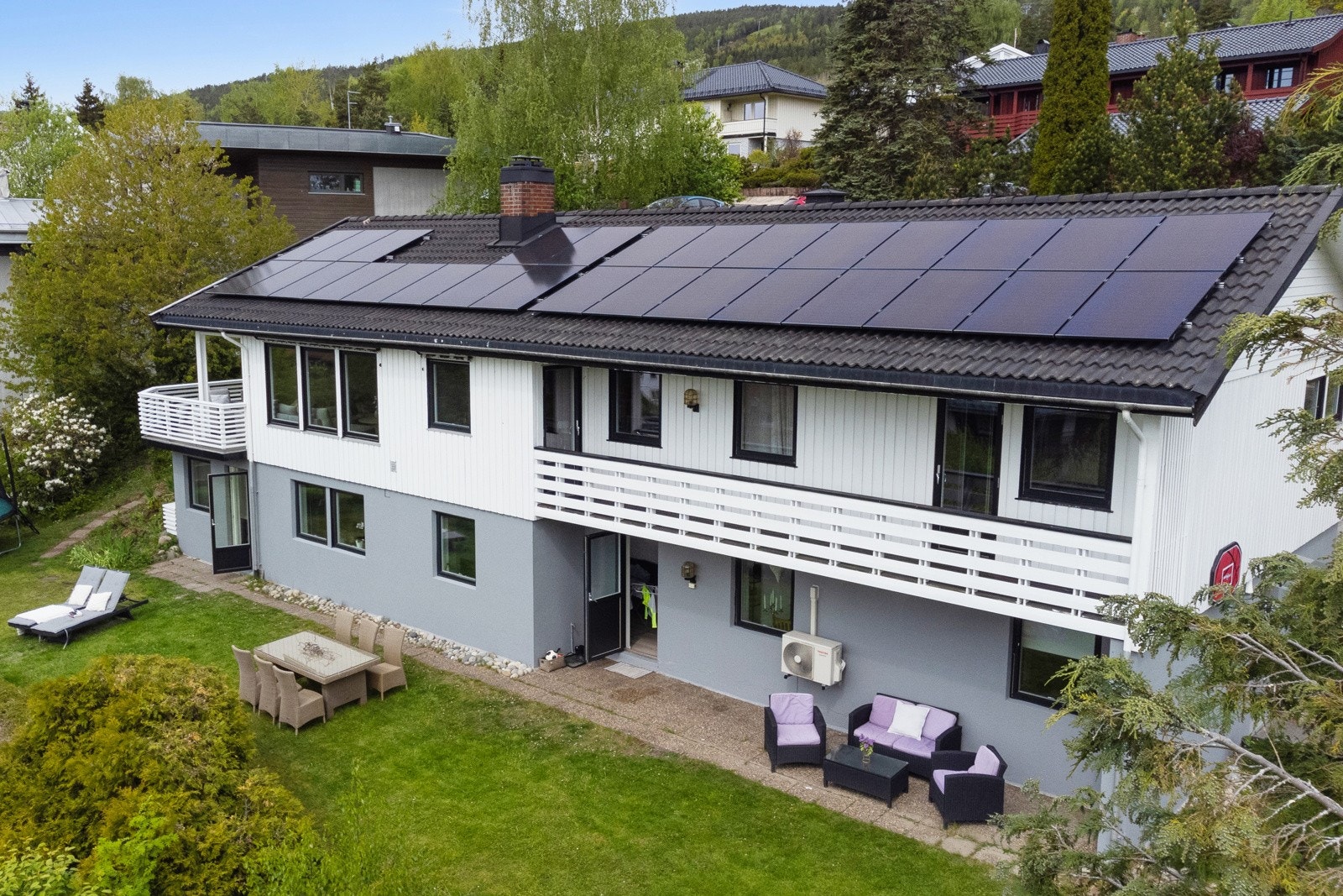 Åssiden er godt kjent for sitt aktive og sentrale bymiljø, med nærhet til det meste byen har å tilby Galleribilde