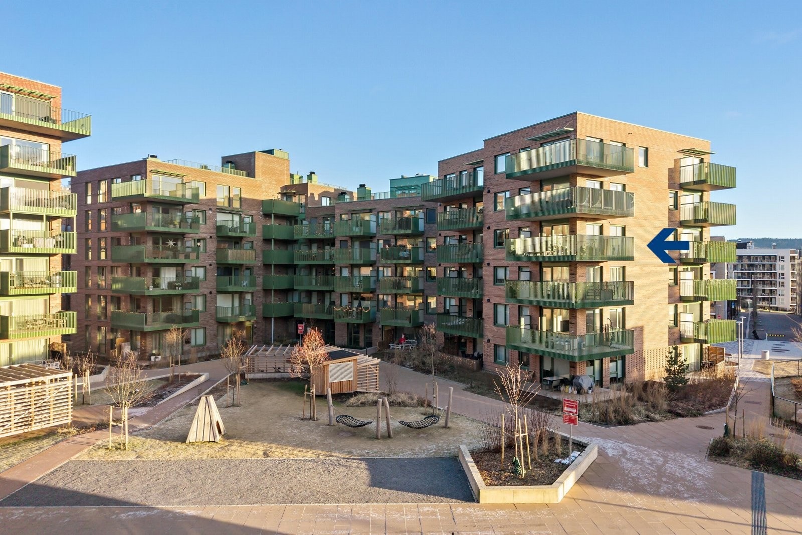Nytt bygg oppført i 2024, med moderne fasiliteter og fine fellesområder for beboerne. Galleribilde