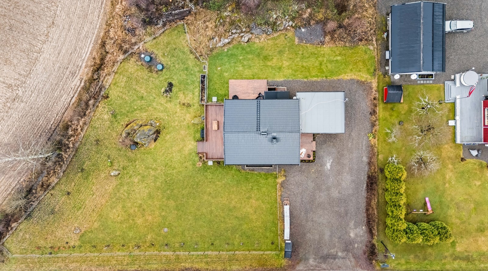 Den store tomten gir gode solforhold og mange muligheter. Galleribilde