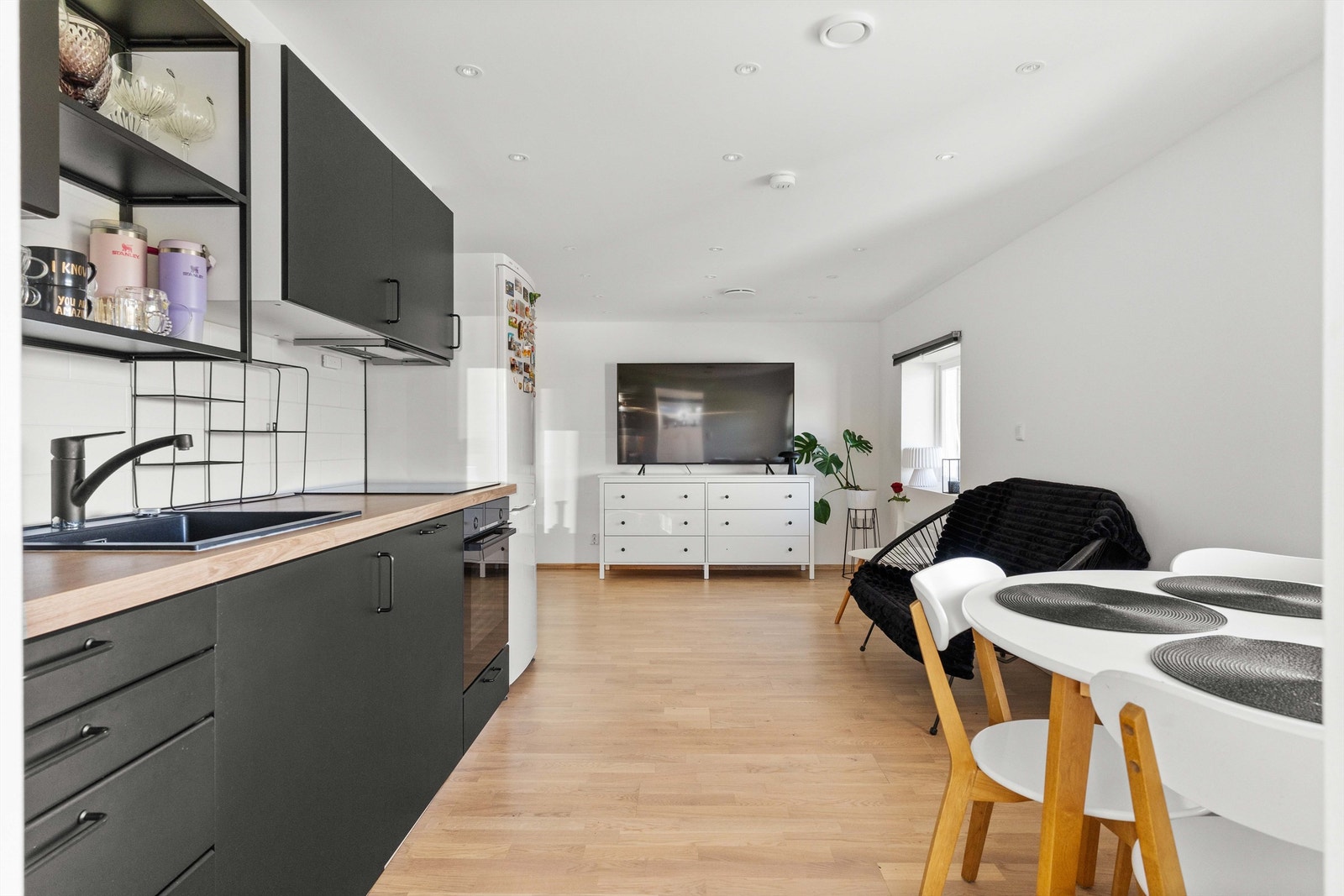 Ikke godkjent for varig opphold. Galleribilde