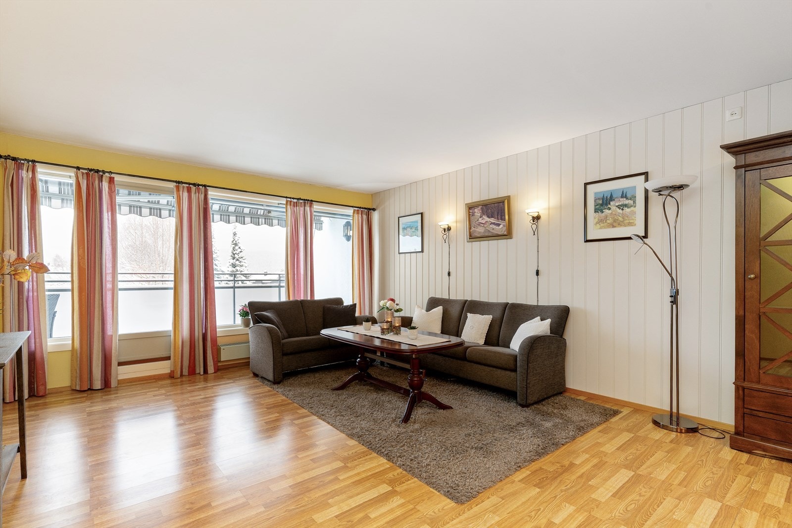 En romslig 2-roms med god planløsning Galleribilde