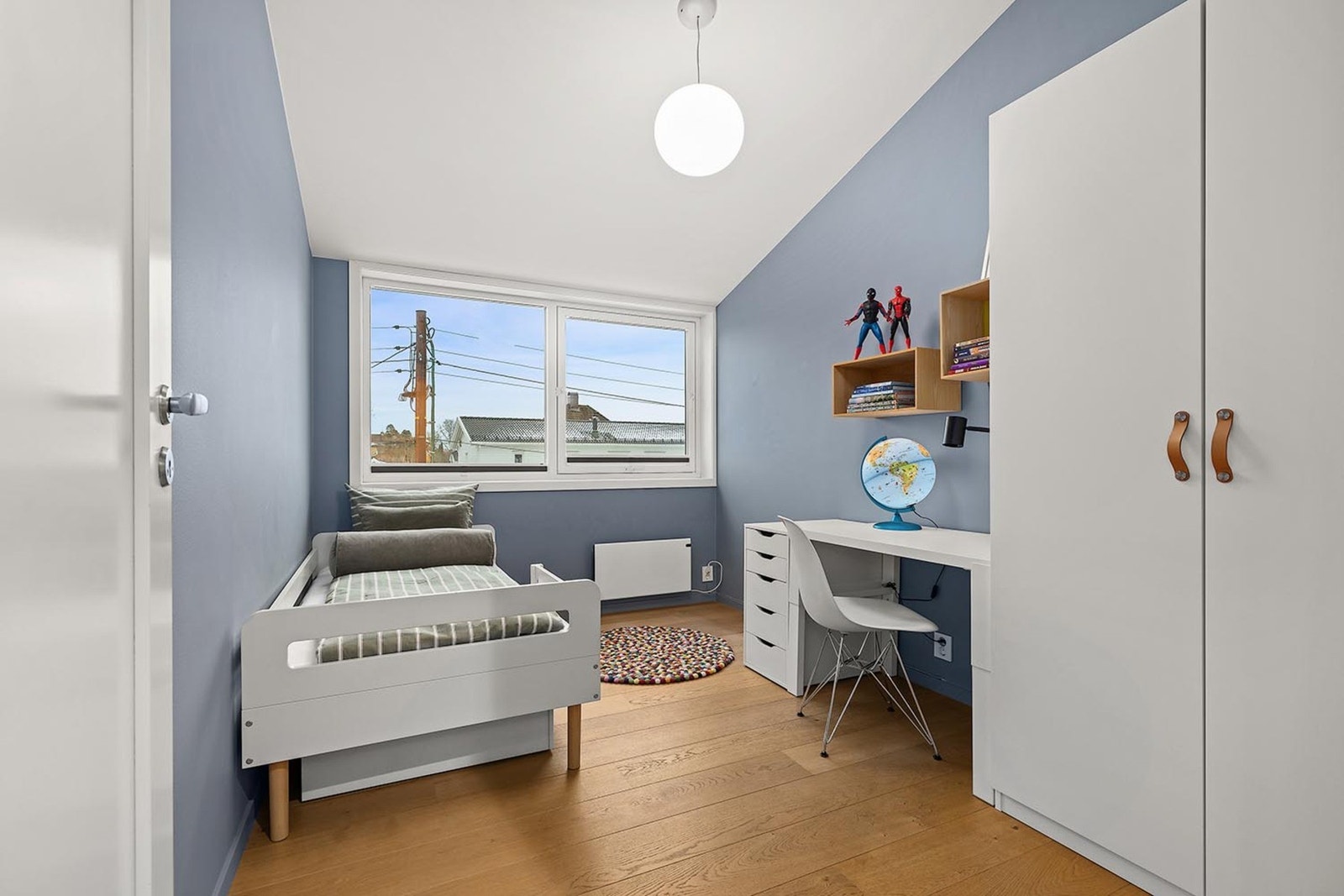 2. etasje med 4 gode soverom Galleribilde