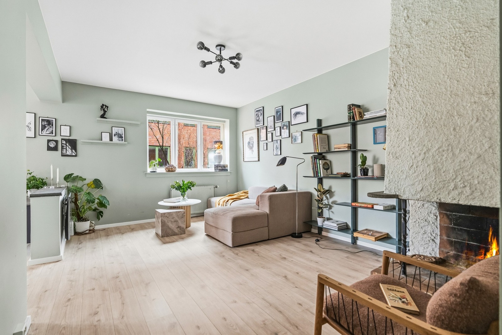 Varmtvann, oppvarming og bredbånd inkl. i felleskostnadene. Galleribilde