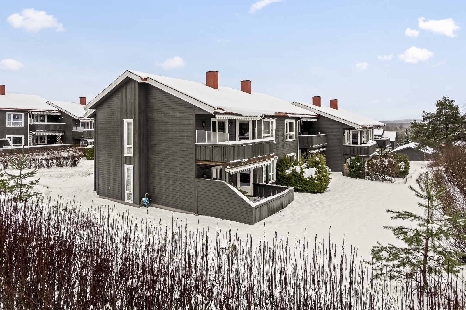 Leiligheten ligger i et veletablert og barnevennlig boligområde. Galleribilde