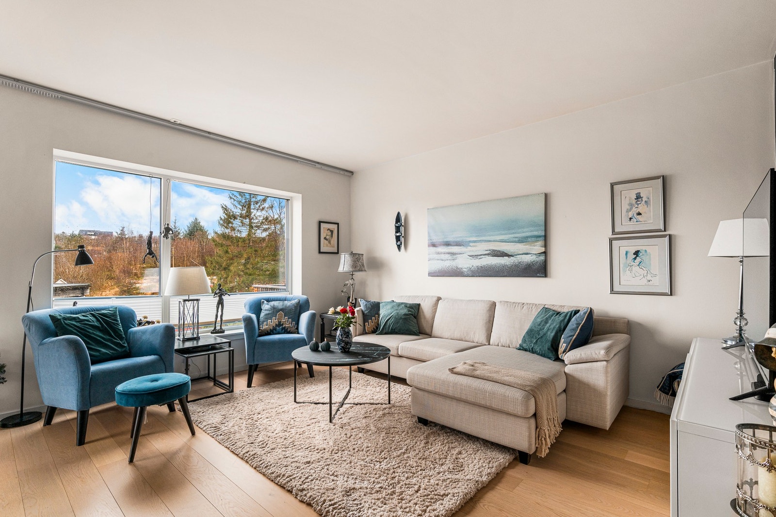 Nøtteskogen 32 presenteres av Tarek Bergfjord ved Bergby & Partners. Galleribilde