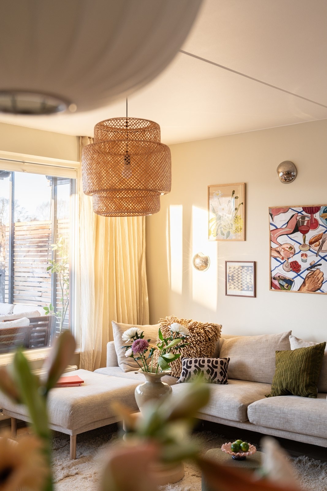 Leiligheten holder god standard og har en gjennomgående planløsning med god flyt. Galleribilde