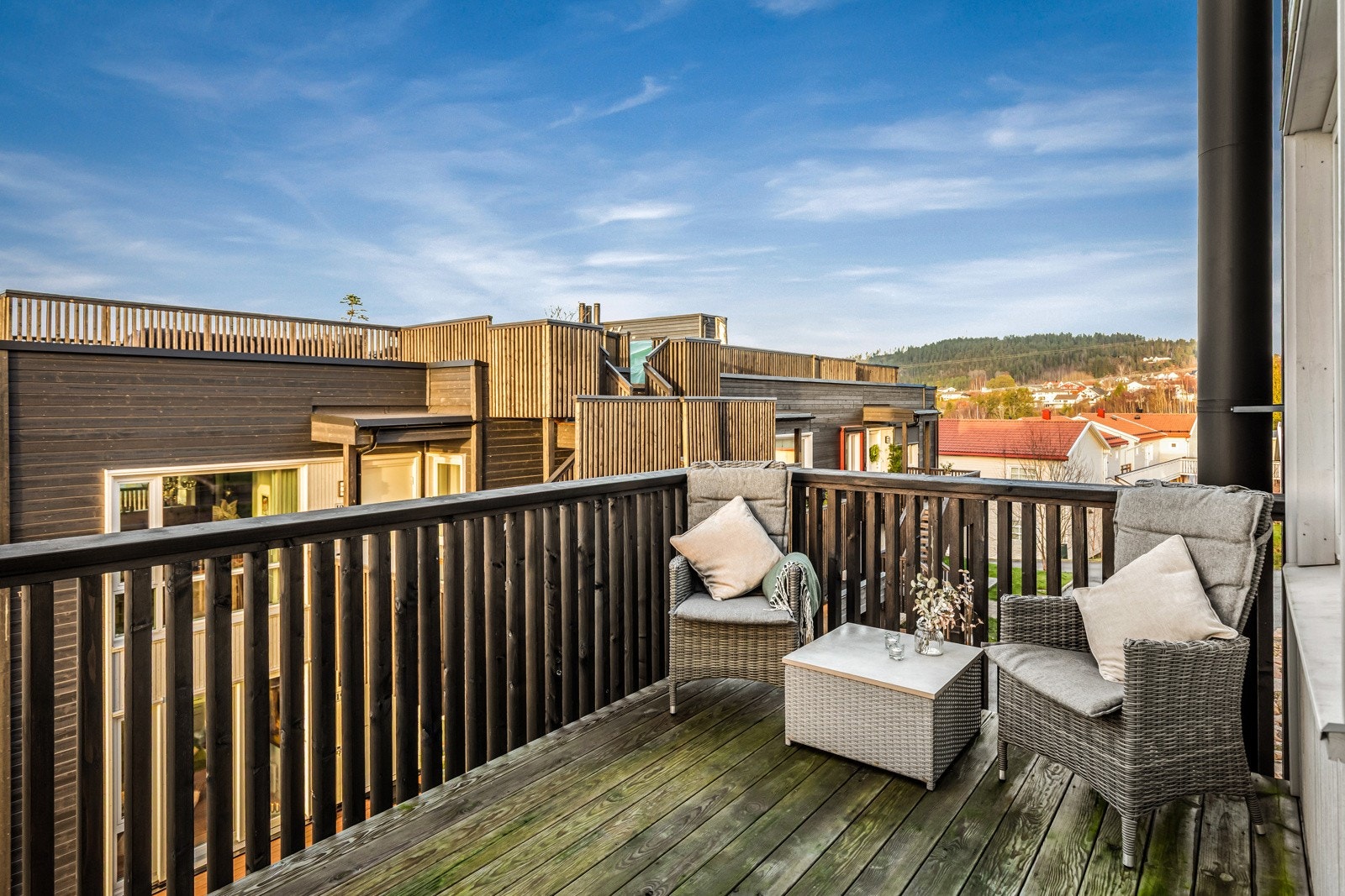 Altan på 10 kvm med adkomst fra stuen. Galleribilde