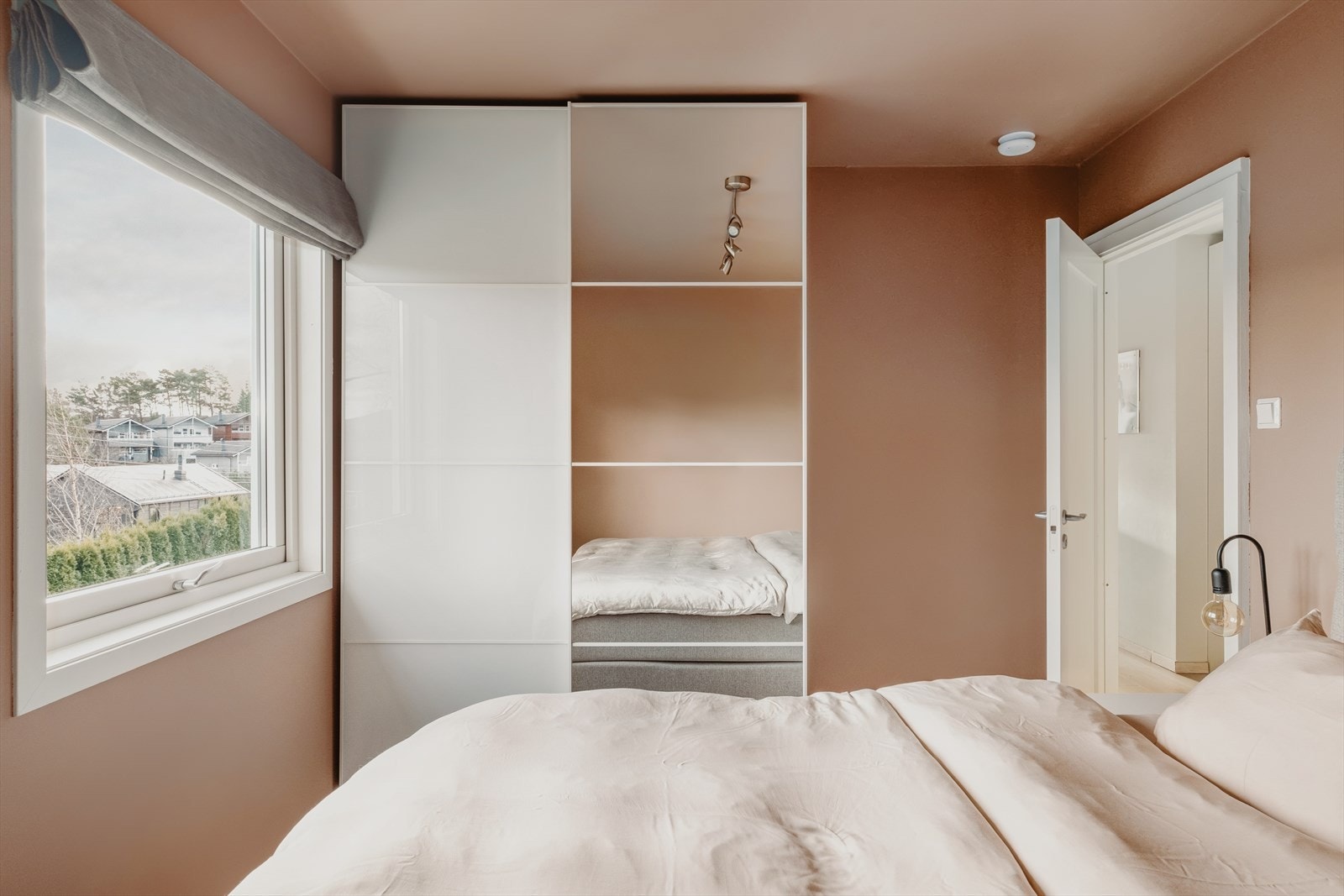 Soverom #1. Galleribilde