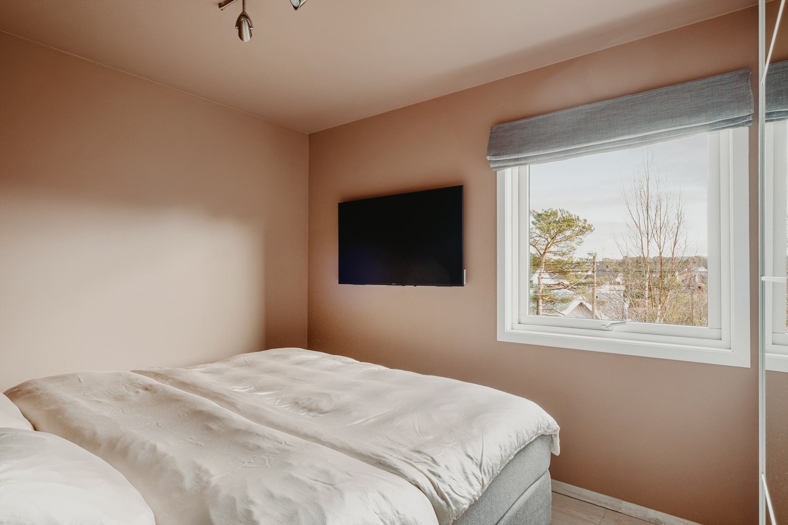 Soverom #1. Galleribilde