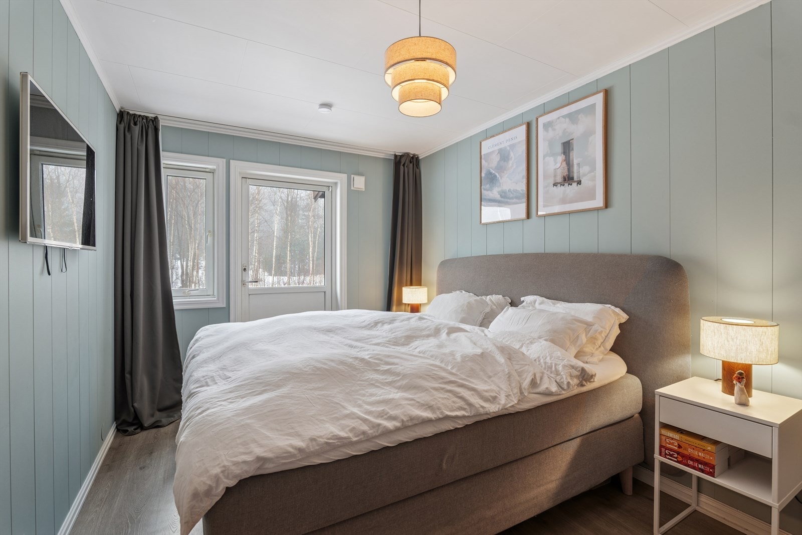 Fra soverom kommer man ut på vestvendt balkong Galleribilde