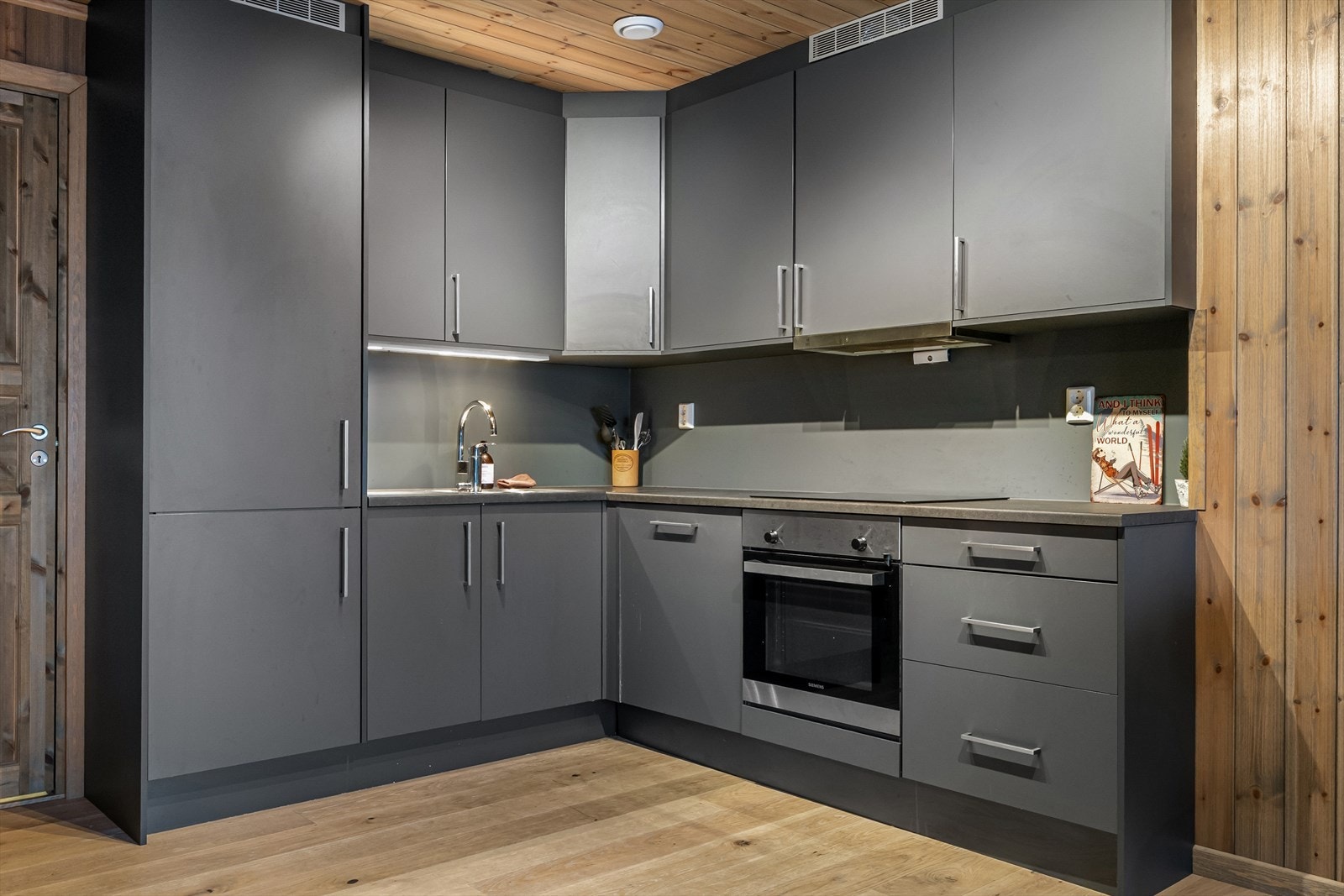 God benkeplass og smart planløsning. Galleribilde