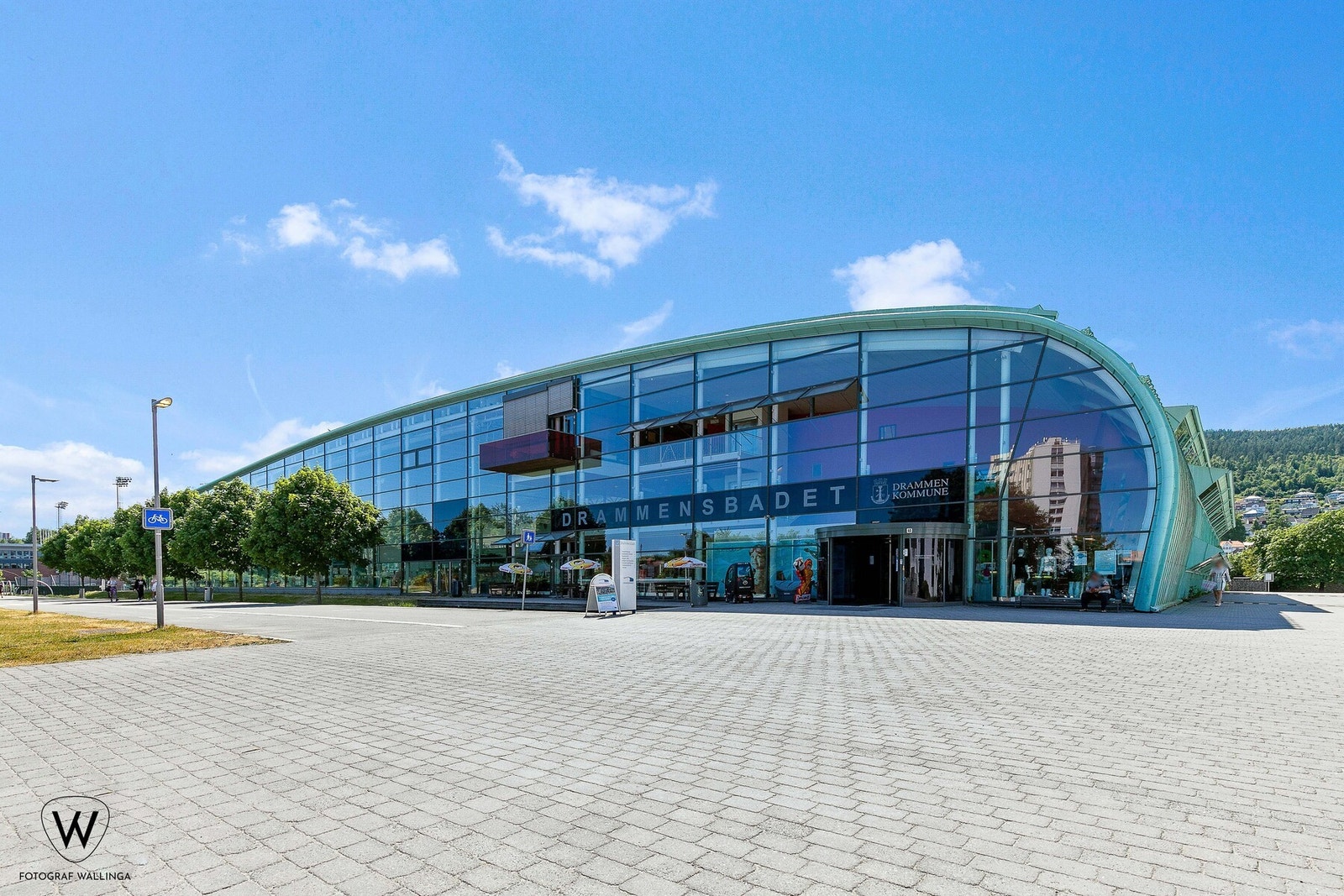 Drammensbadet ligger i kort gangavstand fra leiligheten. Her er det også treningsrom. Galleribilde