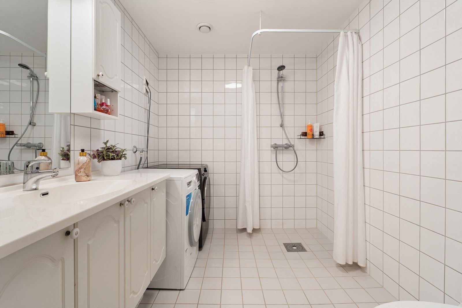 Baderom. Galleribilde