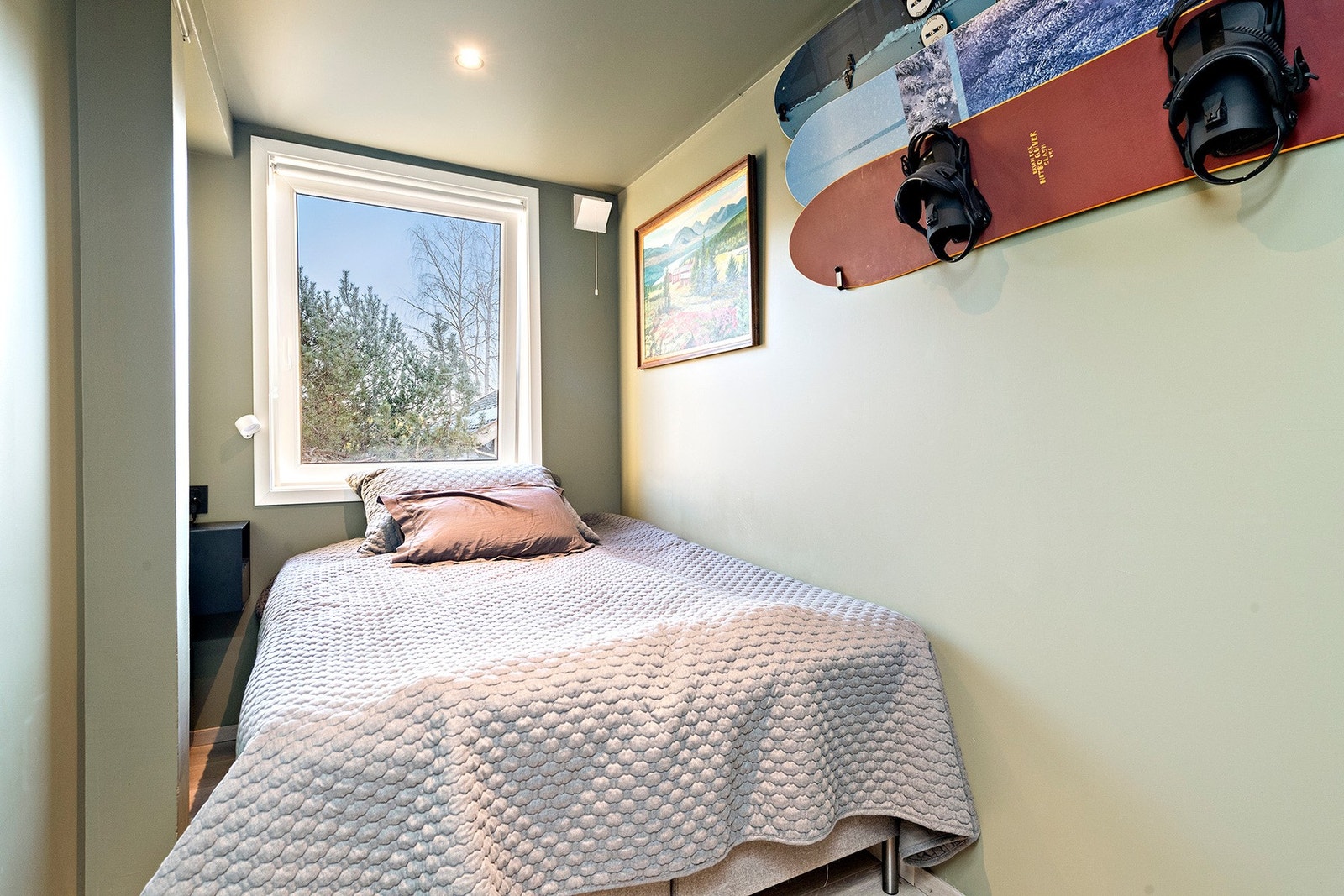 Leiligheten har et koselig soverom. Galleribilde